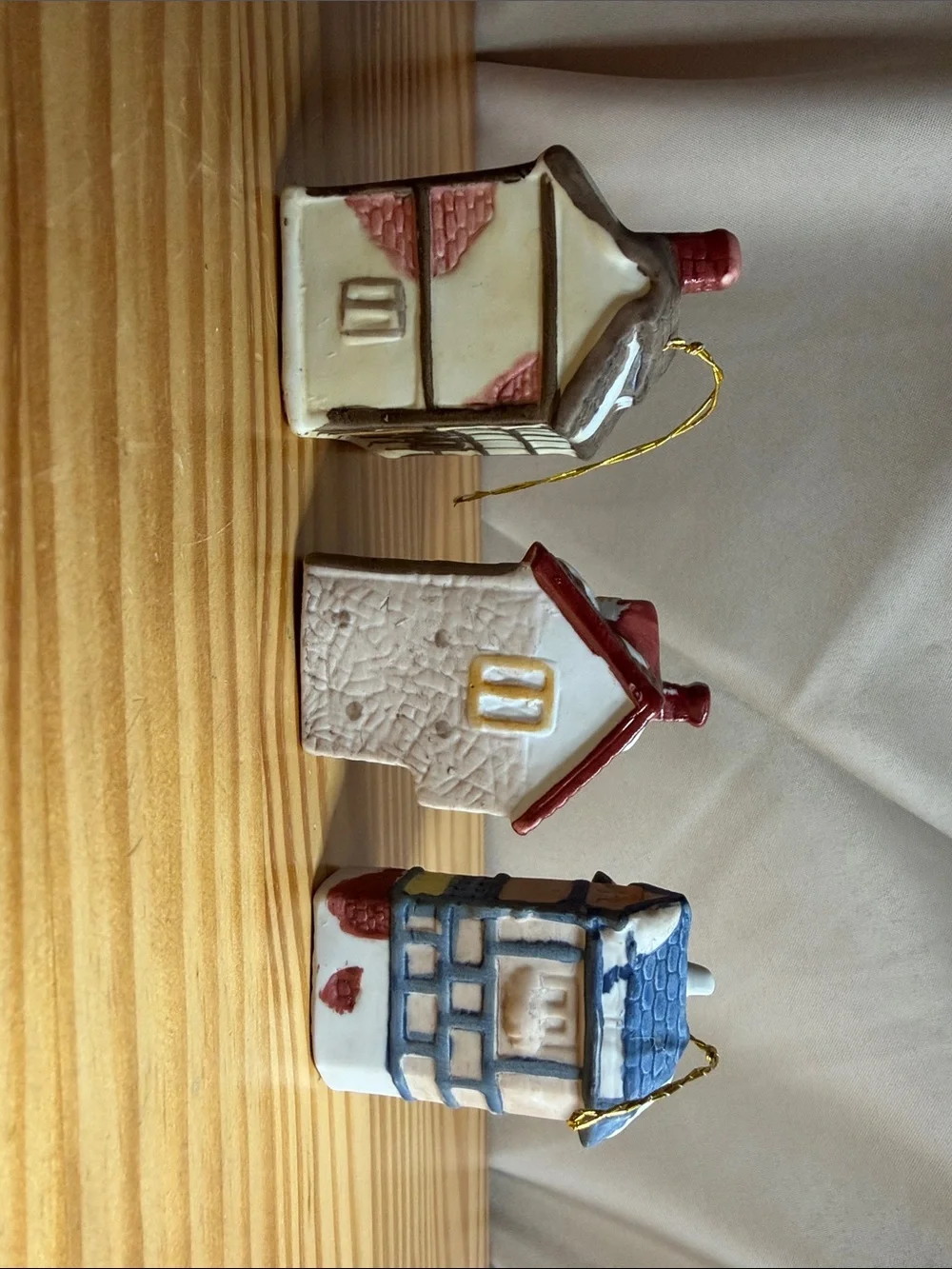 Vintage House of Lloyd Old English Village Ornaments Set of 3 Boxed